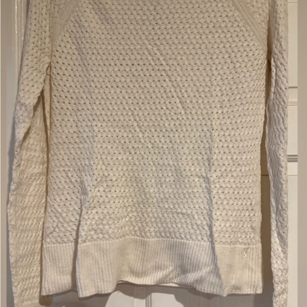 American Eagle Cream Knit Sweater